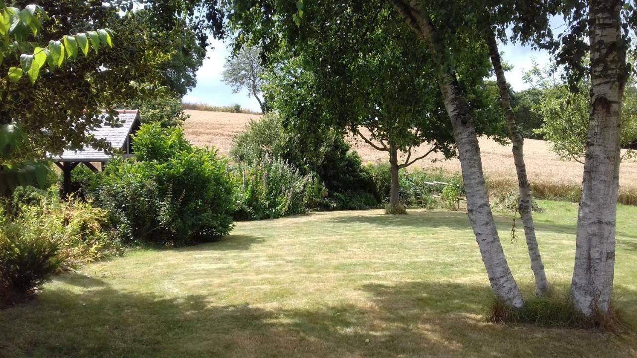 Gite Kerblouc'H Quemper-Guezennec ภายนอก รูปภาพ